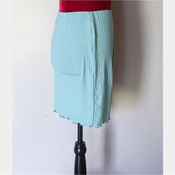 NWT Altar'd State Julius Cinched Mint Skirt Size Large - Picture 5 of 7